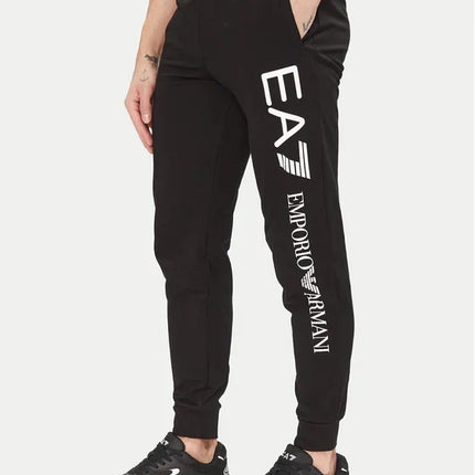 collezione pantaloni uomo abbigliamento