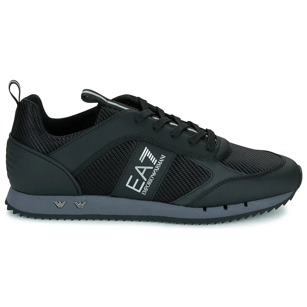 emporio-armani-ea7-sneakers-X8X185-U002-XR175-nero-argento-regular-fit