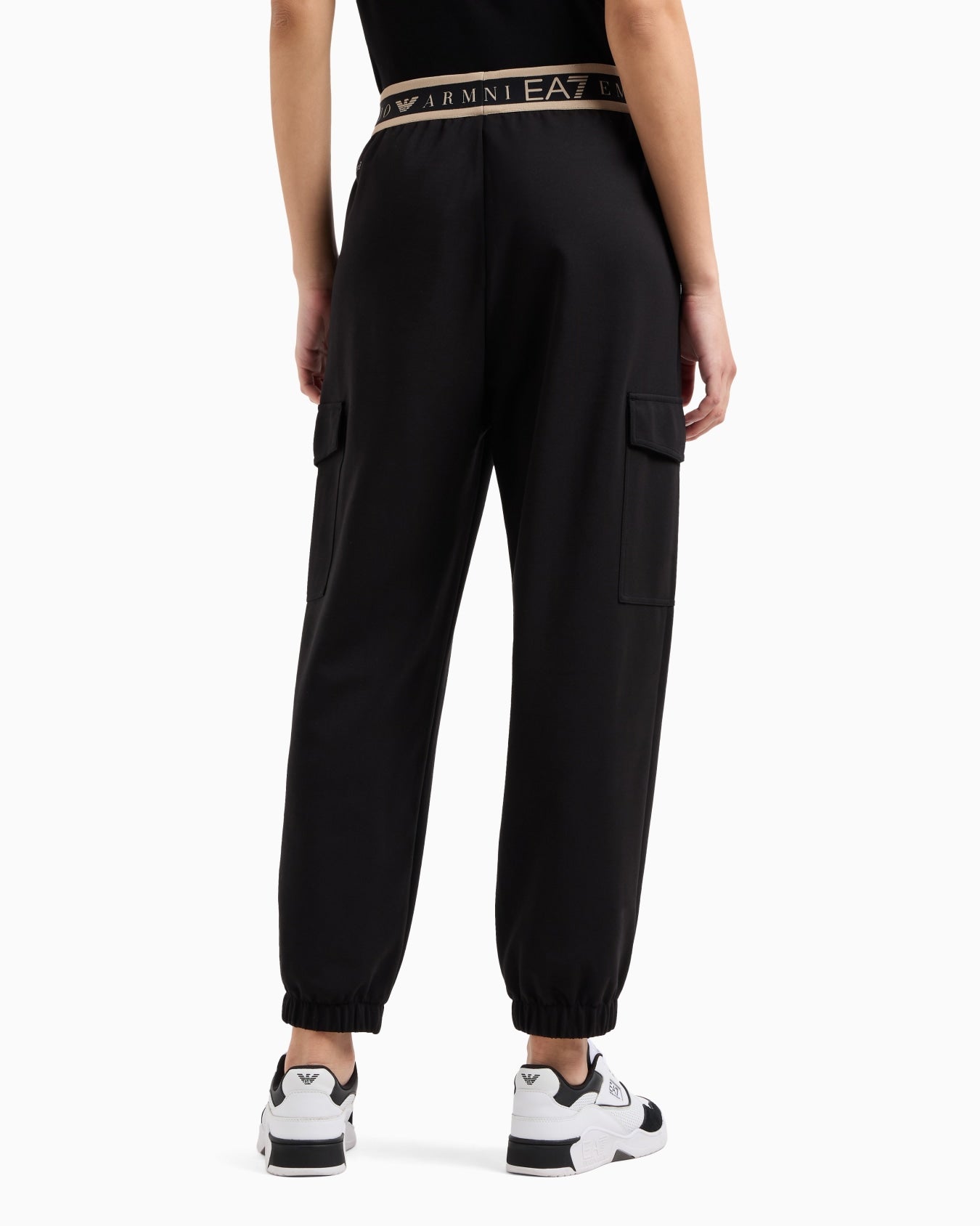 Pantaloni EA7 7W000282 UC001 black