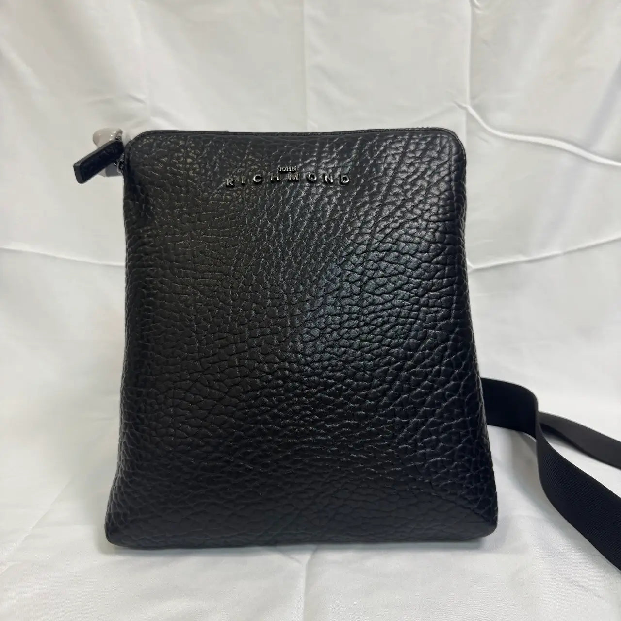 Borsello Richmond RMA25219BO Black