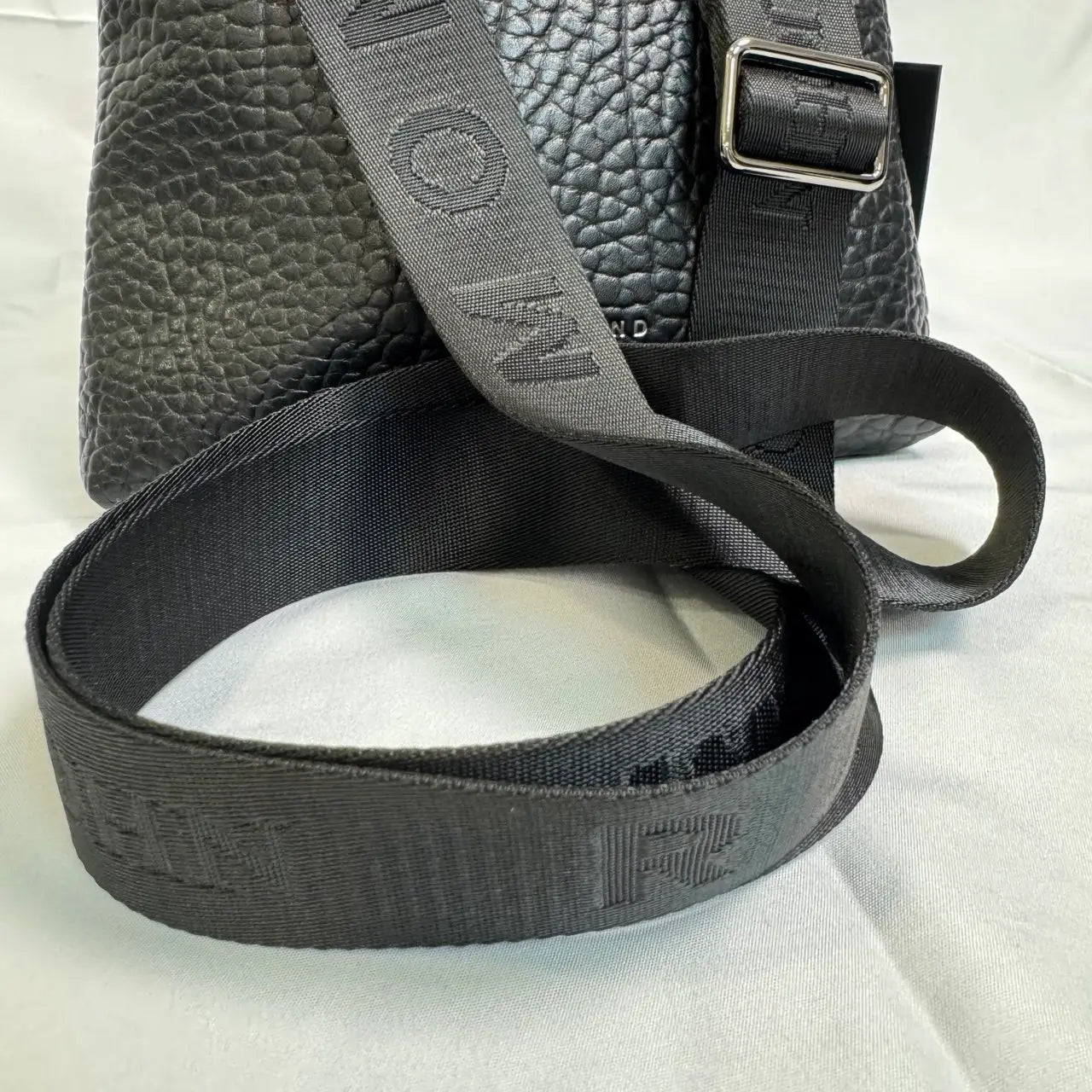 Borsello Richmond RMA25219BO Black